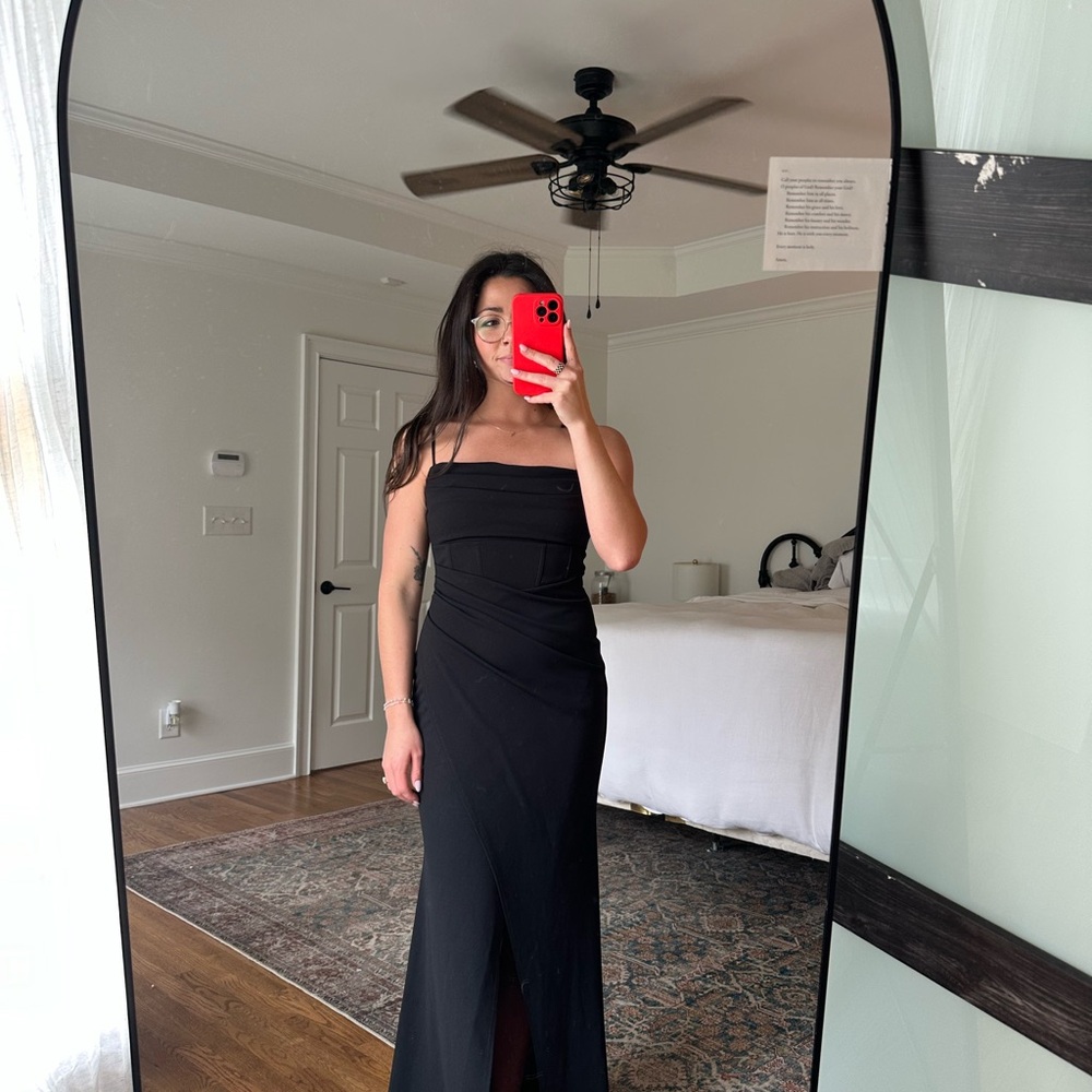 Windsor Black Sheath Spaghetti Strap Dress